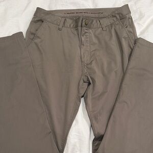 RHONE Men's Khaki Chinos
